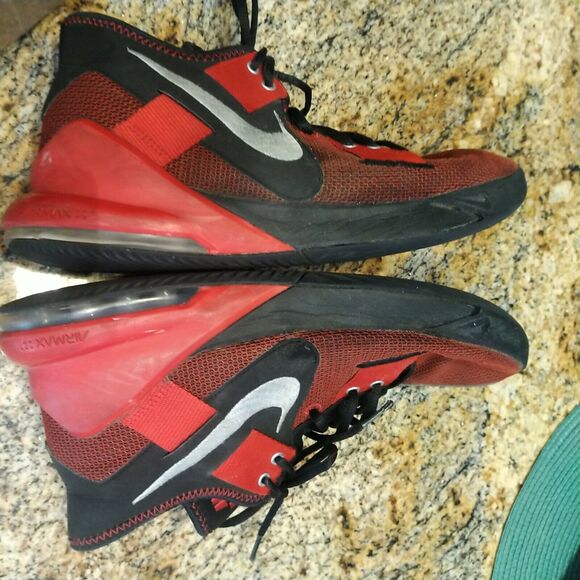 Mens 11.5 Nike AIR MAX IMPACT 2 Black Metallic Silver Red CQ9382 003 Basketball - Picture 8 of 12